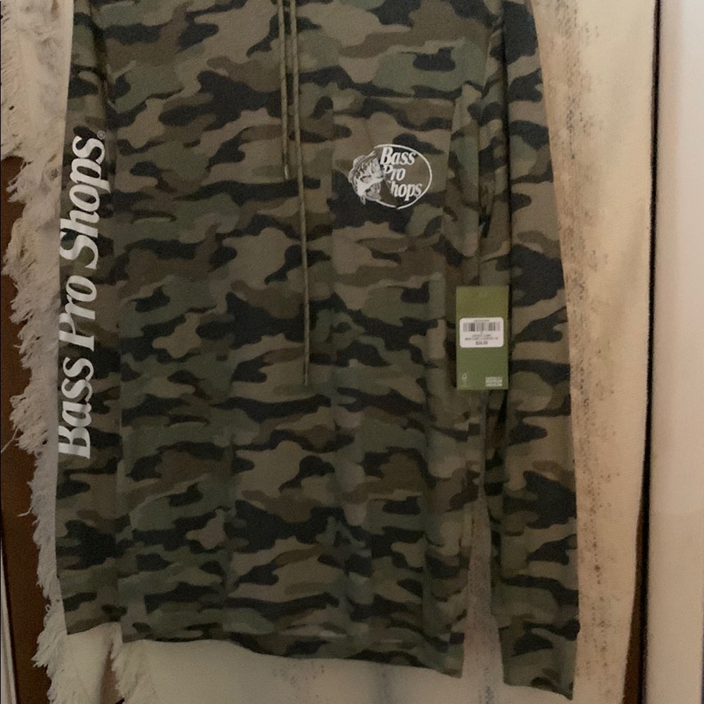 Bass Pro Shops Green Camo Long Sleeve